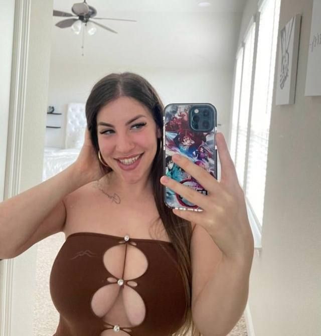 I ACCEPT PAYMENT IN PERSON❤️ no Bullshit AM NEW IN TOWN WE CAN WORK FOR REGULAR AND I PARTY 🎉 WhatsApp @ +1 609 206 9297 - Image 2